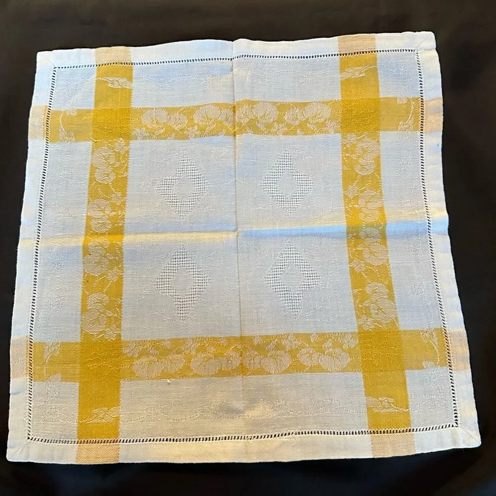 Set of 4 Vintage Yellow and White Damask Checkered Table Napkins